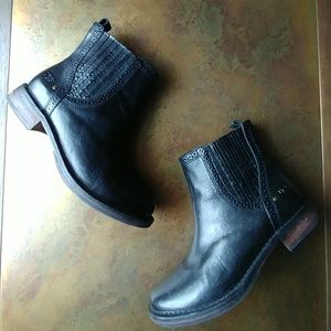 Size 8 Black Leather UGG booties